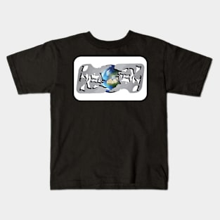 XT THE EARTH Kids T-Shirt